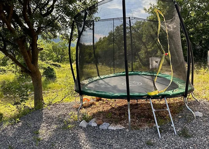 Marval Bribir (Primorje-Gorski Kotar)