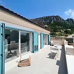 Marval Case de vacanță